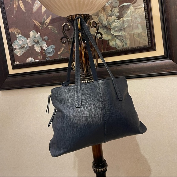 Radley London please check all picture of condition - Picture 7 of 17